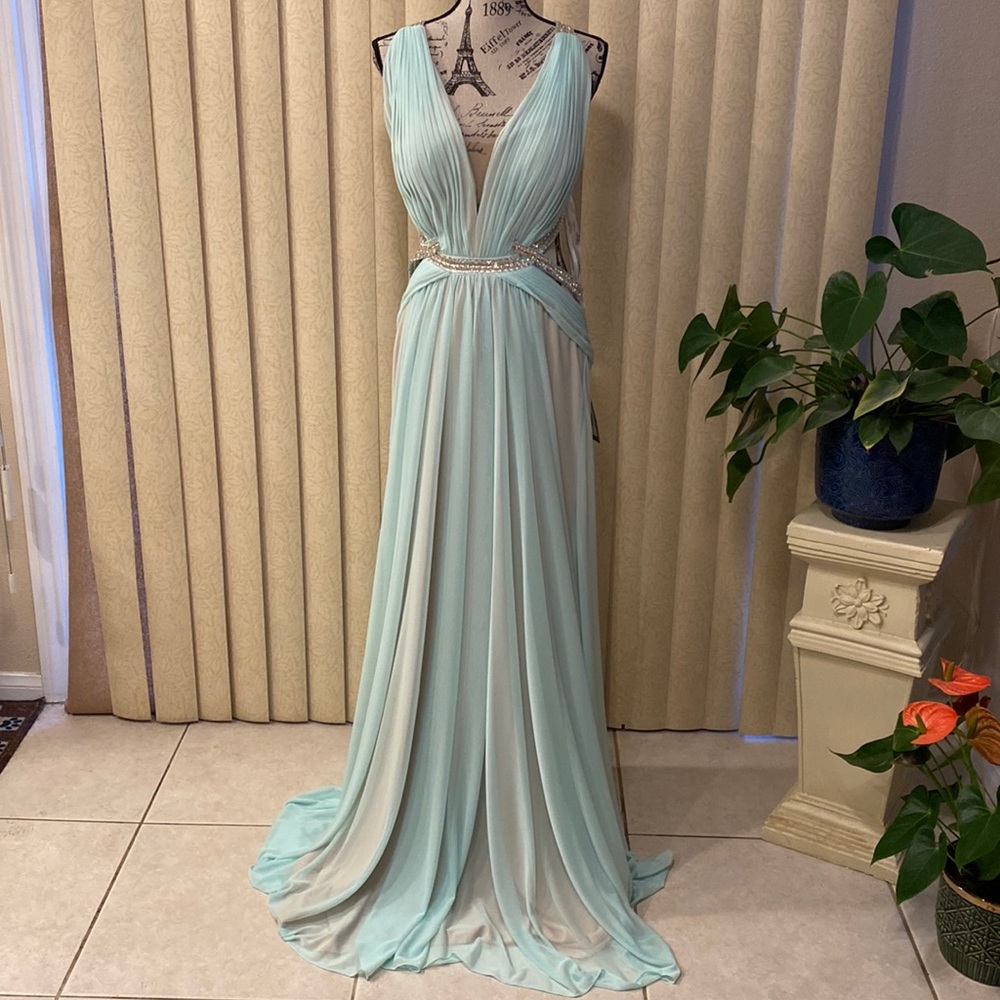*FINAL PRICE* Mint Mist Plunge Neckline Back Embellished Formal Evening Gown 18